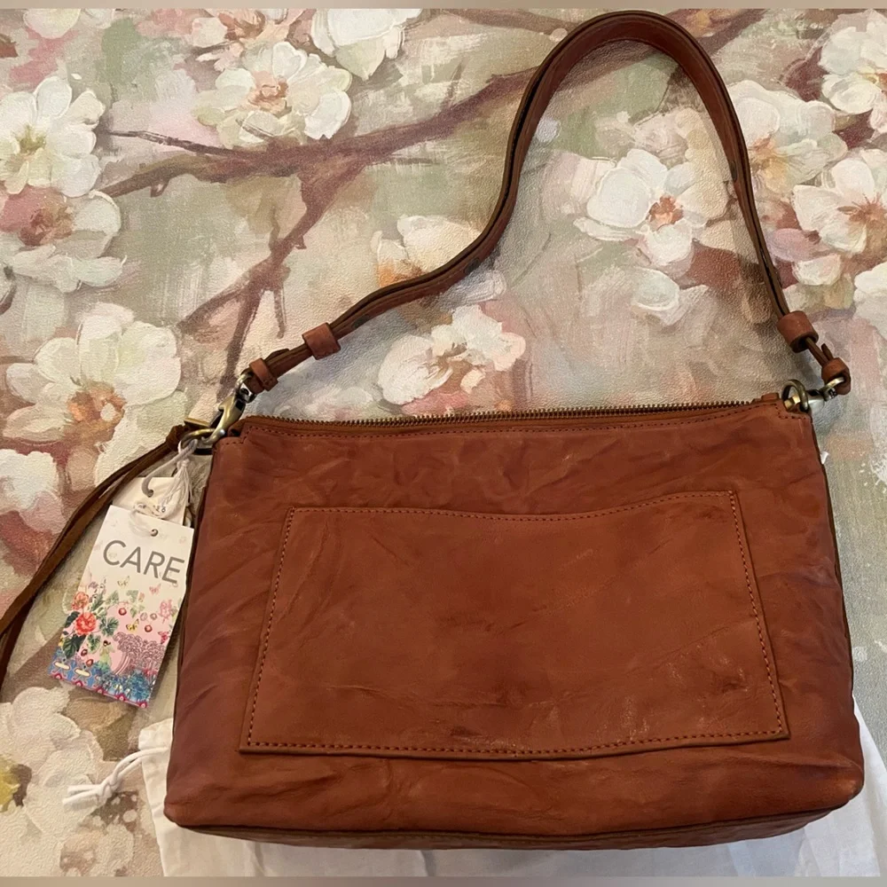 ♥️ NEW! Johnny Was Leather Cloud Purse Bag - Picture 9 of 17